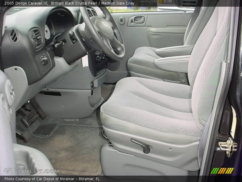 Brilliant Black Crystal Pearl / Medium Slate Gray 2005 Dodge Caravan SE