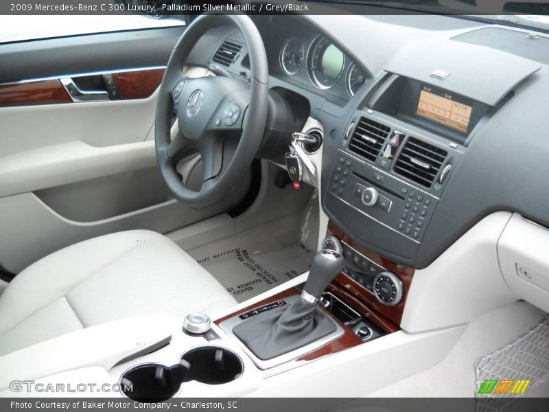 Palladium Silver Metallic / Grey/Black 2009 Mercedes-Benz C 300 Luxury