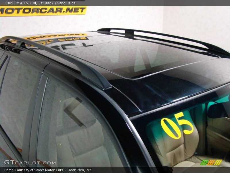 Jet Black / Sand Beige 2005 BMW X5 3.0i