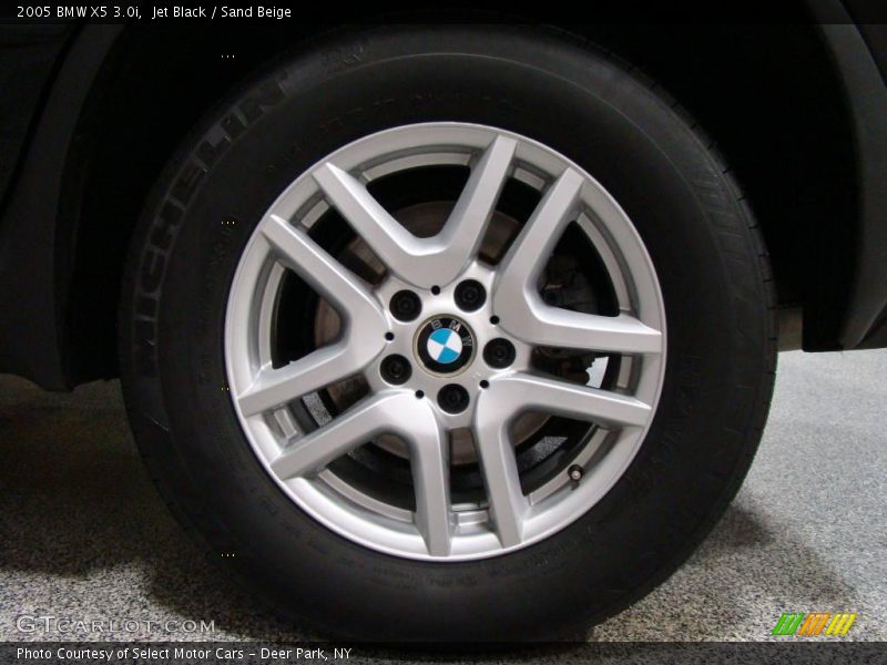 Jet Black / Sand Beige 2005 BMW X5 3.0i
