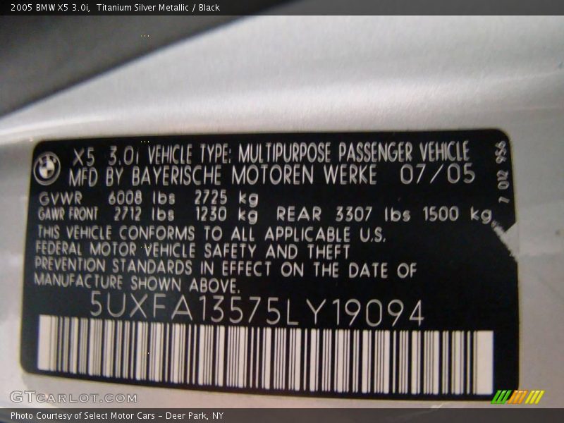 Titanium Silver Metallic / Black 2005 BMW X5 3.0i