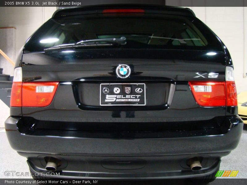 Jet Black / Sand Beige 2005 BMW X5 3.0i
