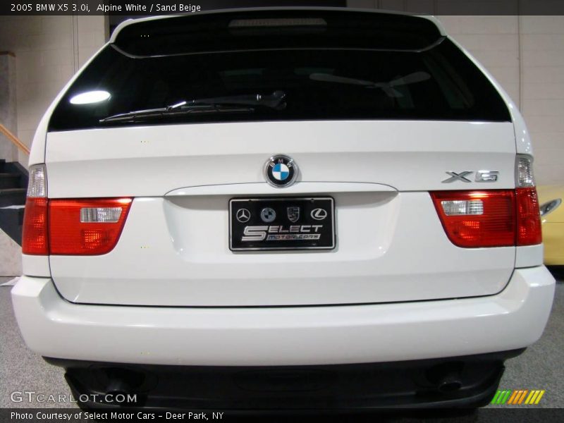 Alpine White / Sand Beige 2005 BMW X5 3.0i