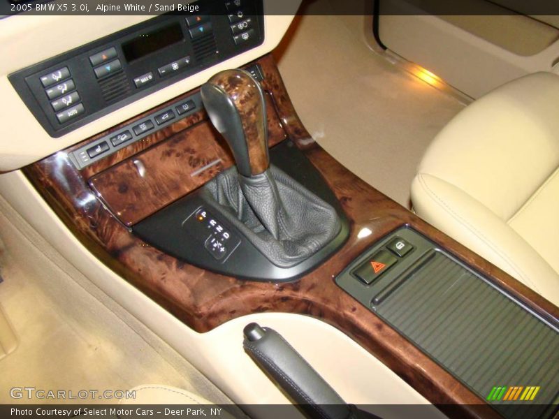 Alpine White / Sand Beige 2005 BMW X5 3.0i
