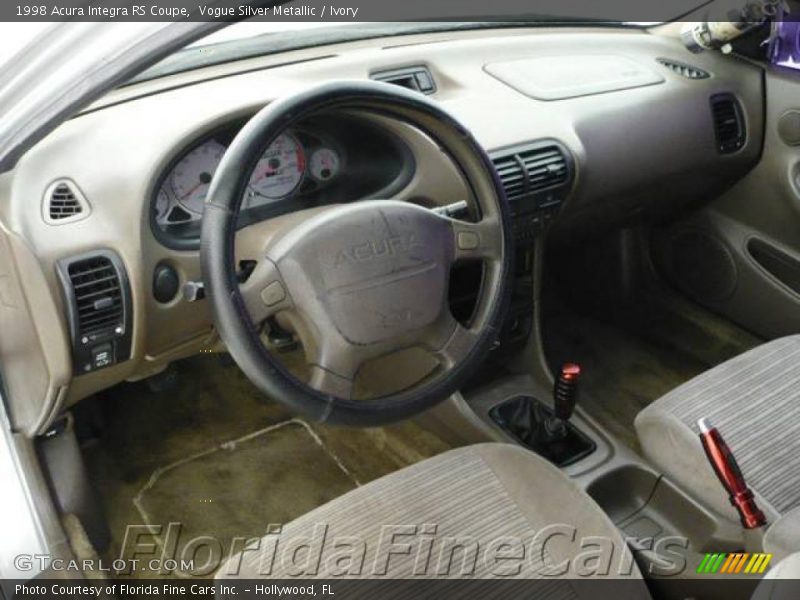 Vogue Silver Metallic / Ivory 1998 Acura Integra RS Coupe