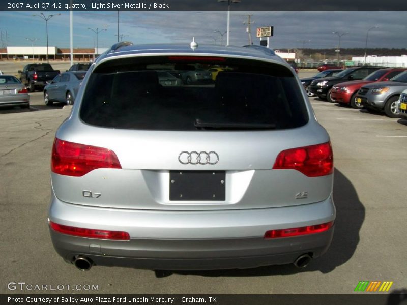 Light Silver Metallic / Black 2007 Audi Q7 4.2 quattro
