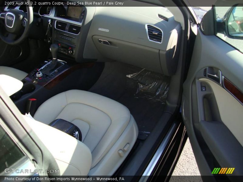Deep Sea Blue Pearl / Pale Grey 2009 Audi A5 3.2 quattro Coupe