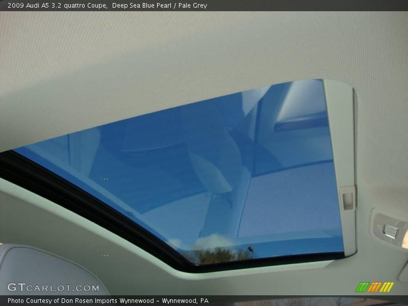 Deep Sea Blue Pearl / Pale Grey 2009 Audi A5 3.2 quattro Coupe