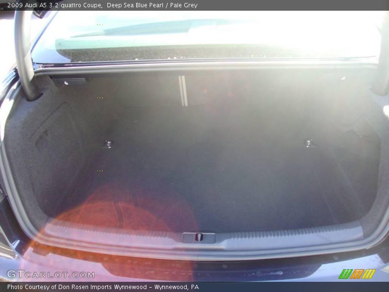 Deep Sea Blue Pearl / Pale Grey 2009 Audi A5 3.2 quattro Coupe