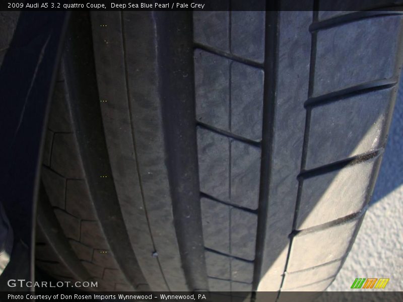 Deep Sea Blue Pearl / Pale Grey 2009 Audi A5 3.2 quattro Coupe