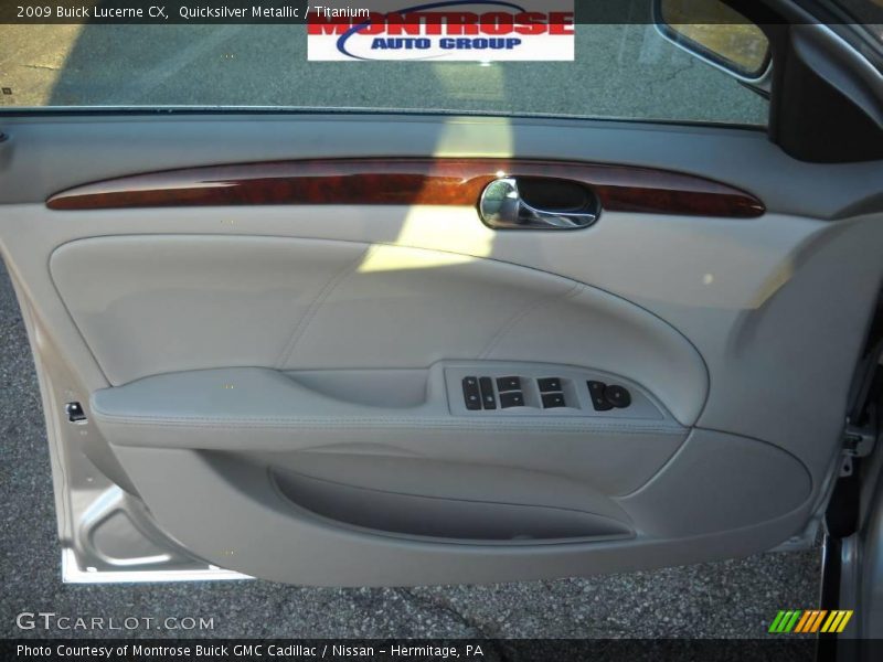 Quicksilver Metallic / Titanium 2009 Buick Lucerne CX