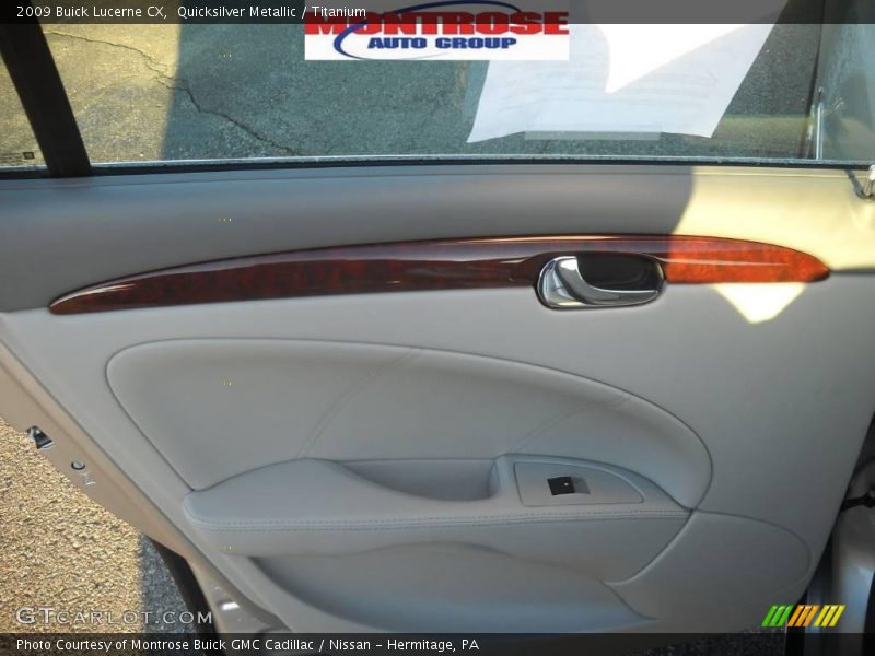 Quicksilver Metallic / Titanium 2009 Buick Lucerne CX