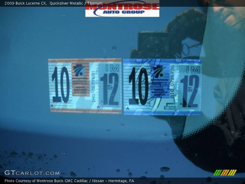Quicksilver Metallic / Titanium 2009 Buick Lucerne CX