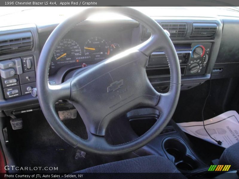 Apple Red / Graphite 1996 Chevrolet Blazer LS 4x4
