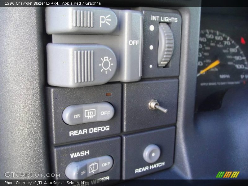 Apple Red / Graphite 1996 Chevrolet Blazer LS 4x4
