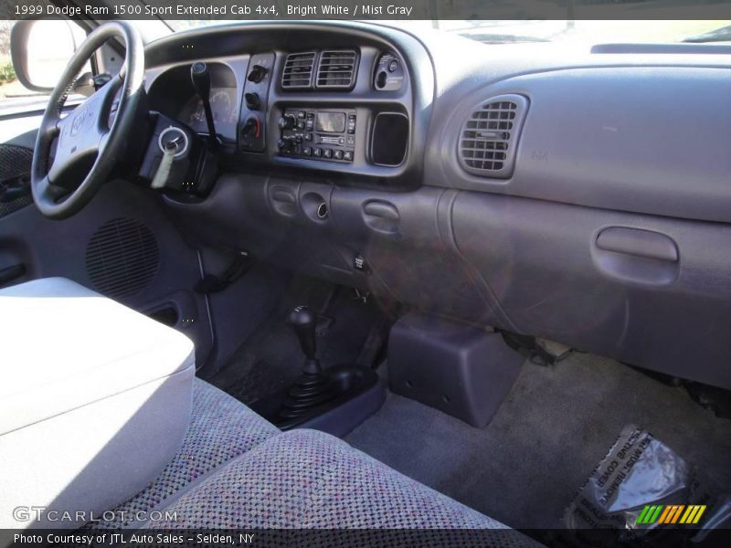 Bright White / Mist Gray 1999 Dodge Ram 1500 Sport Extended Cab 4x4