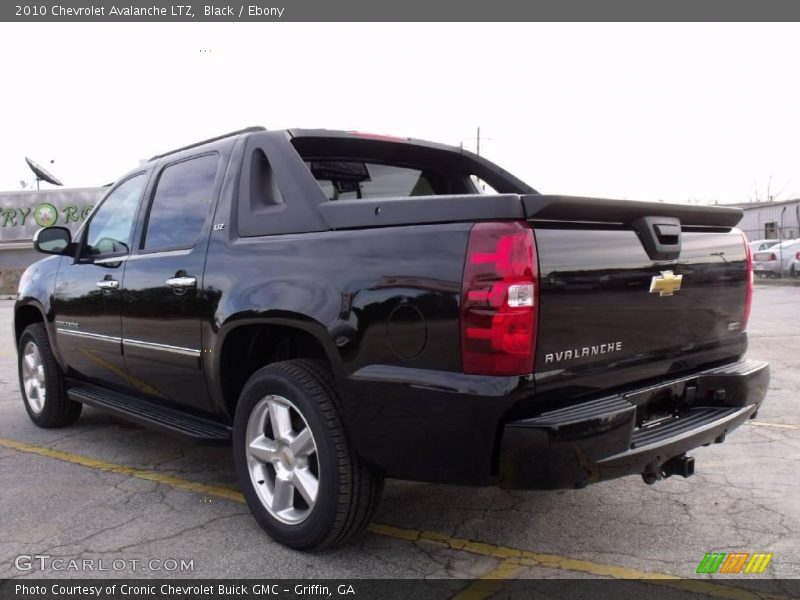 Black / Ebony 2010 Chevrolet Avalanche LTZ