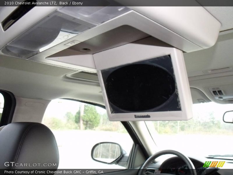 Black / Ebony 2010 Chevrolet Avalanche LTZ