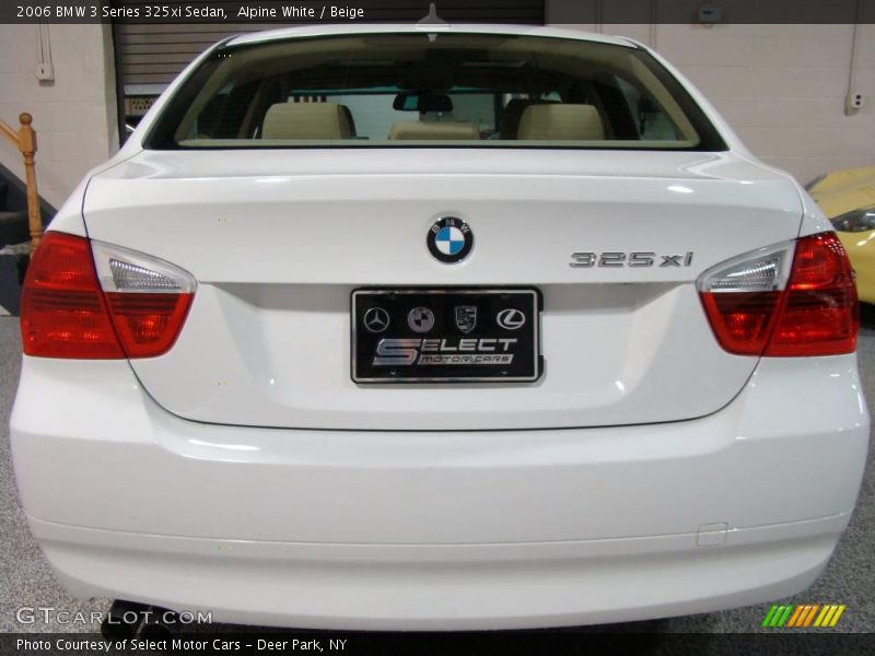 Alpine White / Beige 2006 BMW 3 Series 325xi Sedan