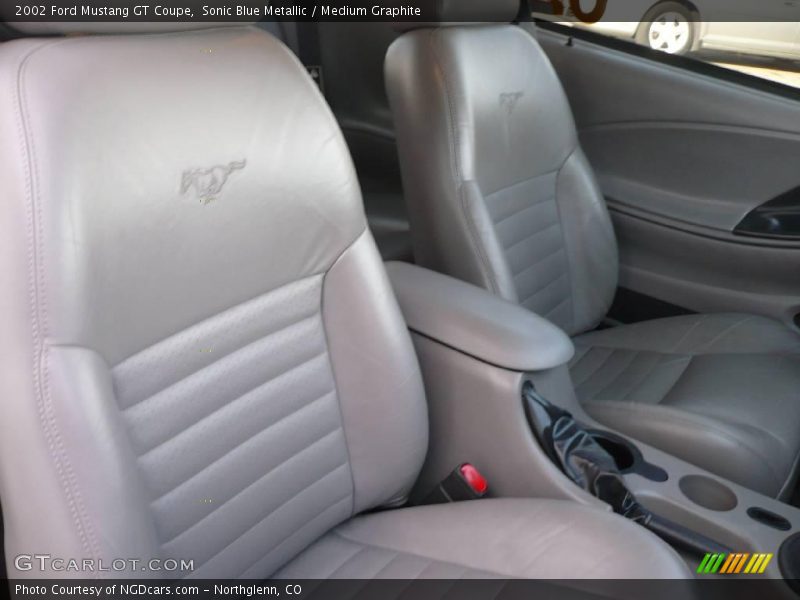 Sonic Blue Metallic / Medium Graphite 2002 Ford Mustang GT Coupe