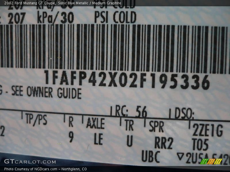 Sonic Blue Metallic / Medium Graphite 2002 Ford Mustang GT Coupe
