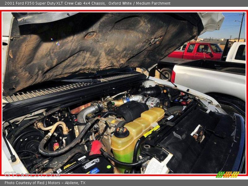 Oxford White / Medium Parchment 2001 Ford F350 Super Duty XLT Crew Cab 4x4 Chassis
