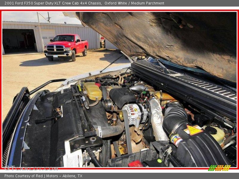 Oxford White / Medium Parchment 2001 Ford F350 Super Duty XLT Crew Cab 4x4 Chassis