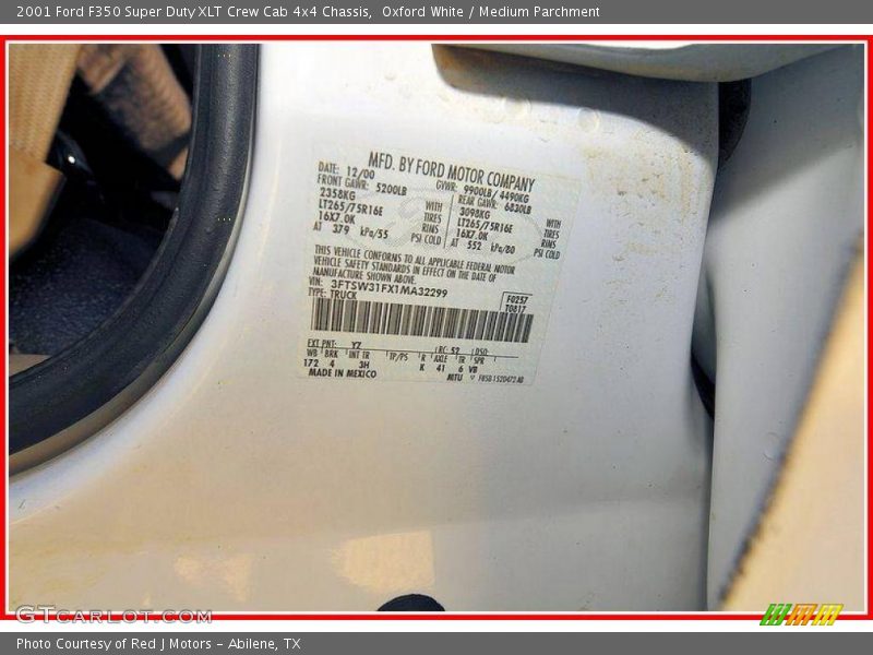 Oxford White / Medium Parchment 2001 Ford F350 Super Duty XLT Crew Cab 4x4 Chassis