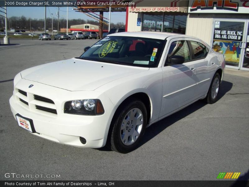Stone White / Dark Slate Gray/Light Graystone 2006 Dodge Charger SE