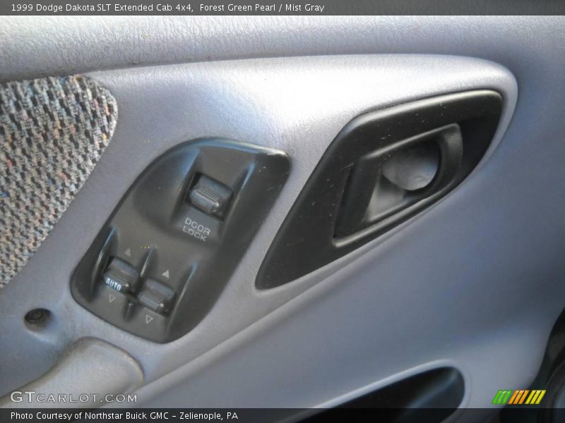 Forest Green Pearl / Mist Gray 1999 Dodge Dakota SLT Extended Cab 4x4