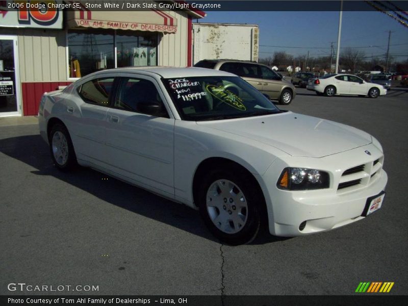 Stone White / Dark Slate Gray/Light Graystone 2006 Dodge Charger SE
