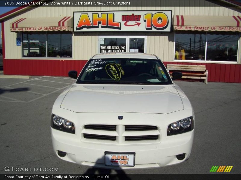 Stone White / Dark Slate Gray/Light Graystone 2006 Dodge Charger SE