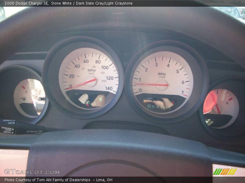Stone White / Dark Slate Gray/Light Graystone 2006 Dodge Charger SE