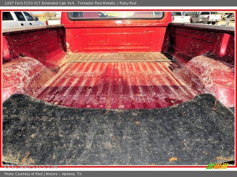 Toreador Red Metallic / Ruby Red 1997 Ford F250 XLT Extended Cab 4x4
