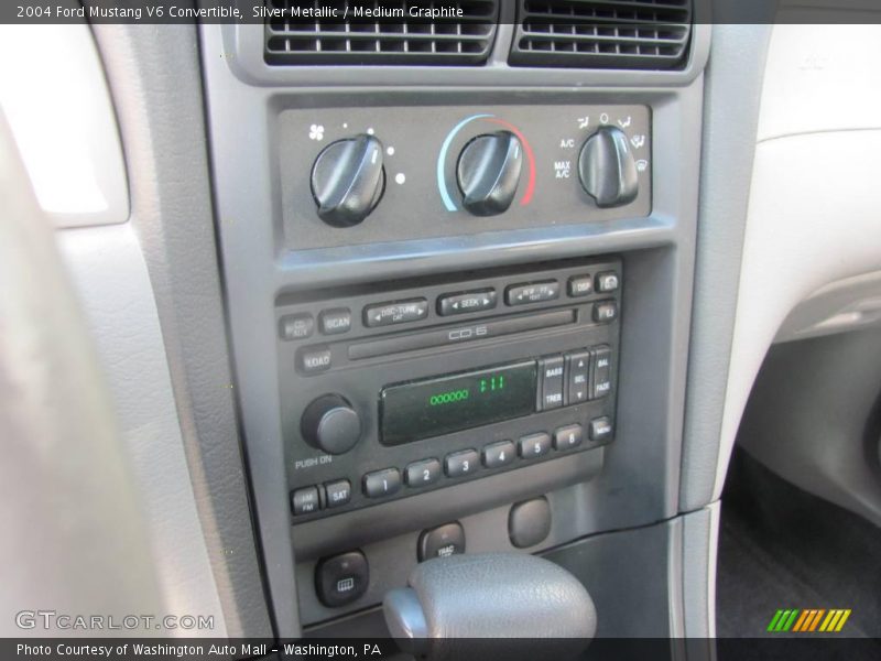 Silver Metallic / Medium Graphite 2004 Ford Mustang V6 Convertible