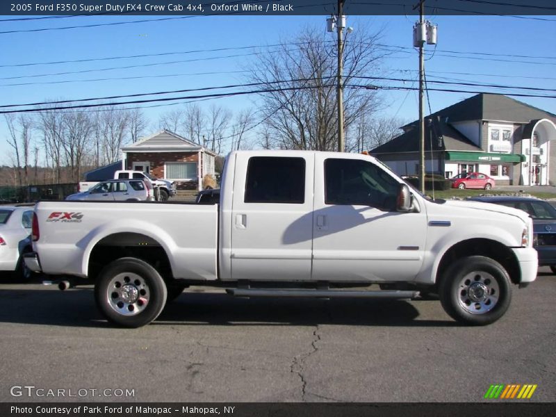 Oxford White / Black 2005 Ford F350 Super Duty FX4 Crew Cab 4x4