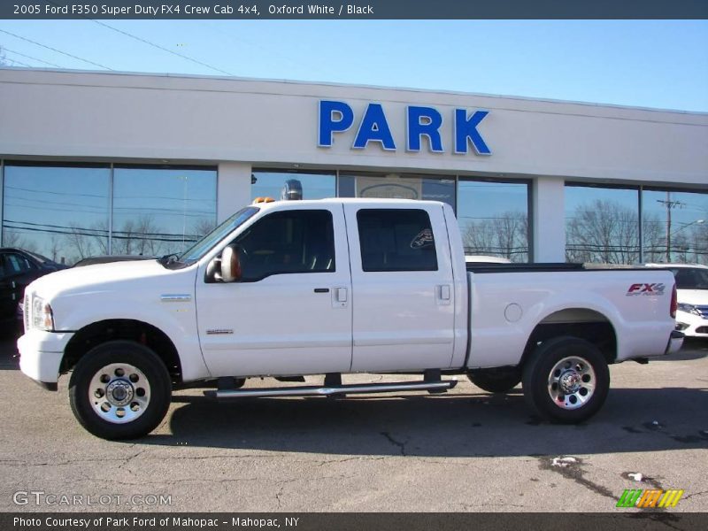 Oxford White / Black 2005 Ford F350 Super Duty FX4 Crew Cab 4x4