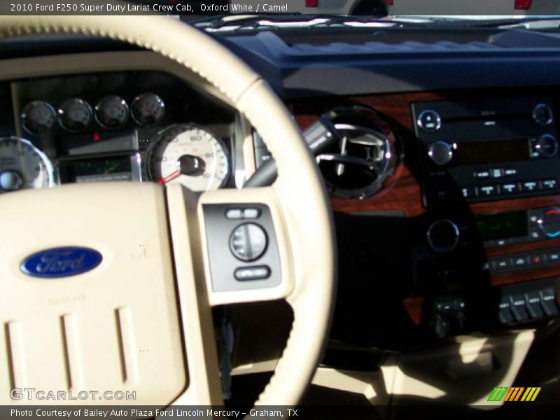 Oxford White / Camel 2010 Ford F250 Super Duty Lariat Crew Cab