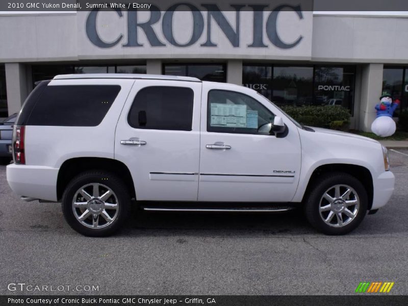 Summit White / Ebony 2010 GMC Yukon Denali