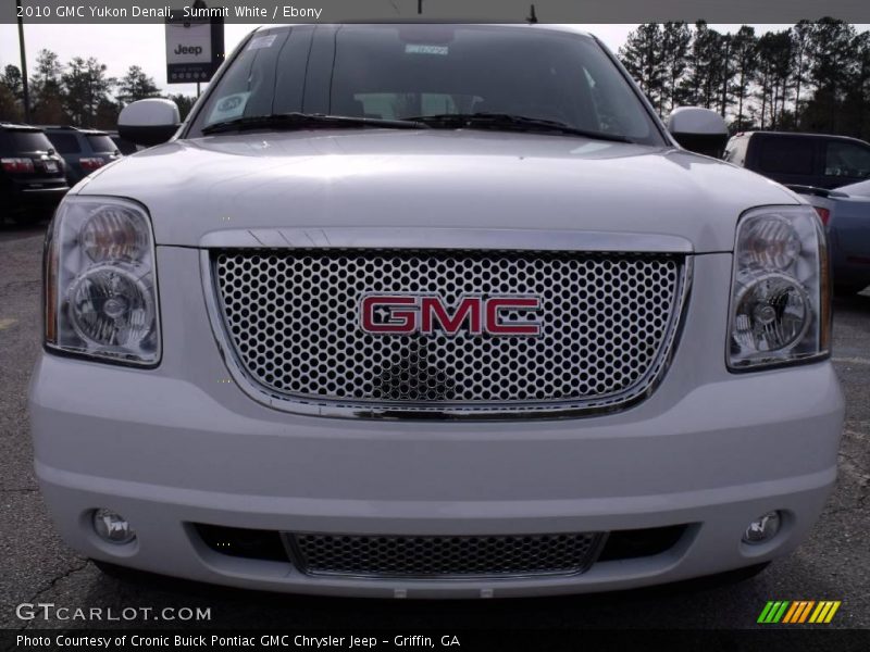 Summit White / Ebony 2010 GMC Yukon Denali