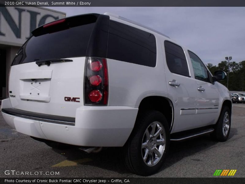 Summit White / Ebony 2010 GMC Yukon Denali