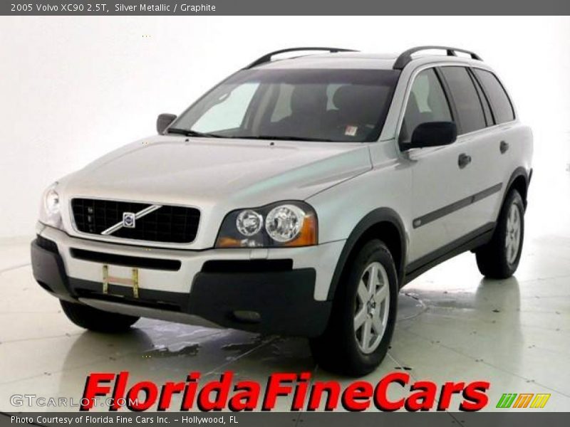 Silver Metallic / Graphite 2005 Volvo XC90 2.5T