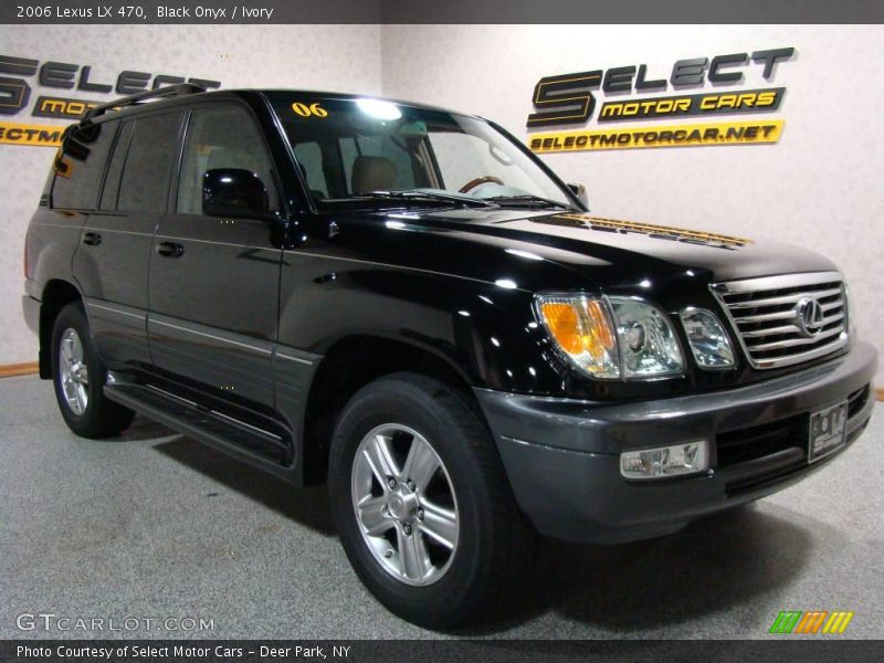 Black Onyx / Ivory 2006 Lexus LX 470