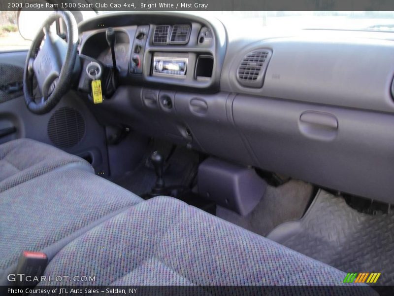 Bright White / Mist Gray 2001 Dodge Ram 1500 Sport Club Cab 4x4