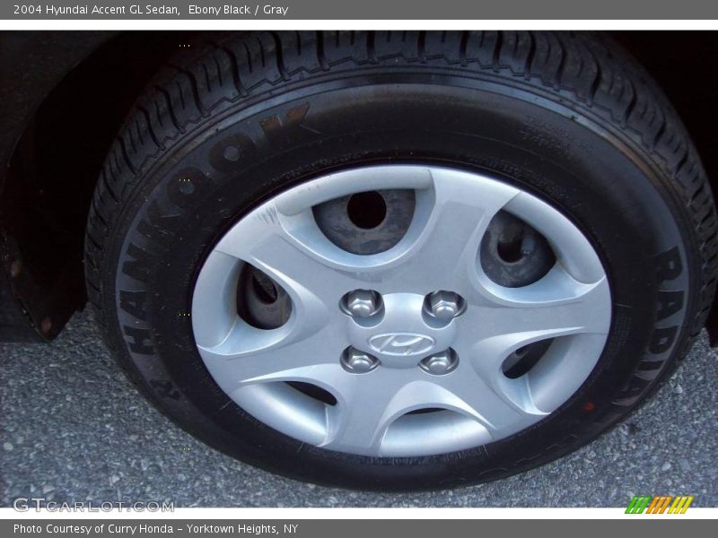 Ebony Black / Gray 2004 Hyundai Accent GL Sedan