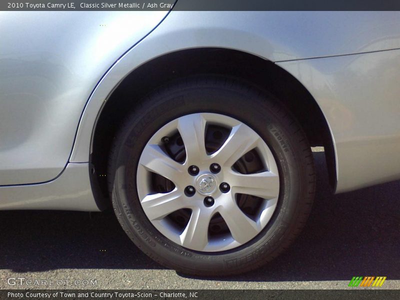 Classic Silver Metallic / Ash Gray 2010 Toyota Camry LE
