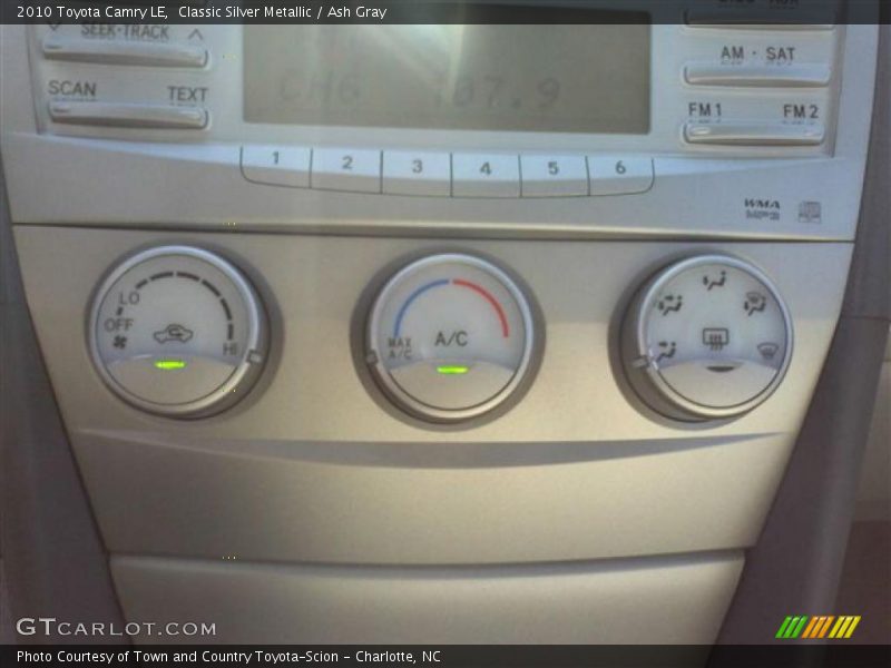 Classic Silver Metallic / Ash Gray 2010 Toyota Camry LE