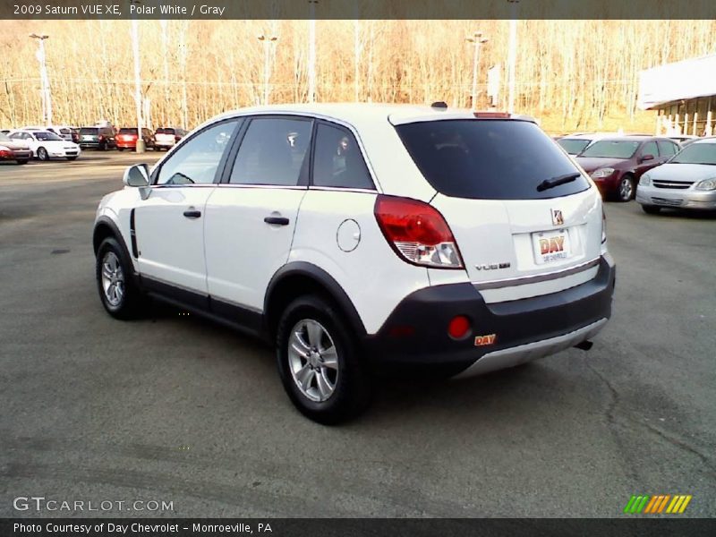 Polar White / Gray 2009 Saturn VUE XE