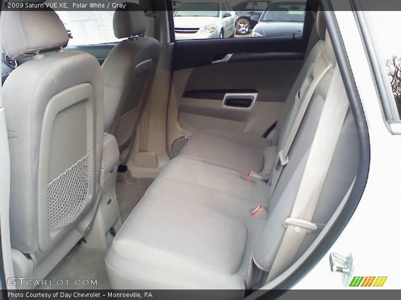 Polar White / Gray 2009 Saturn VUE XE