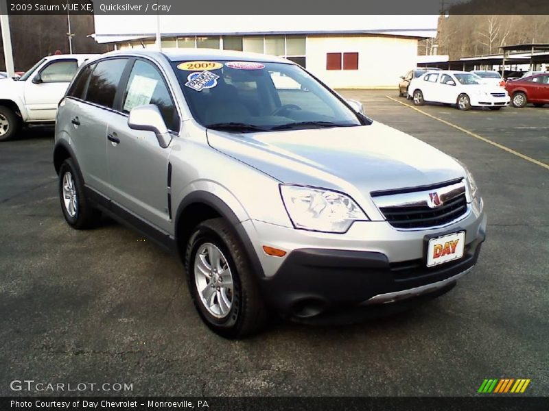 Quicksilver / Gray 2009 Saturn VUE XE